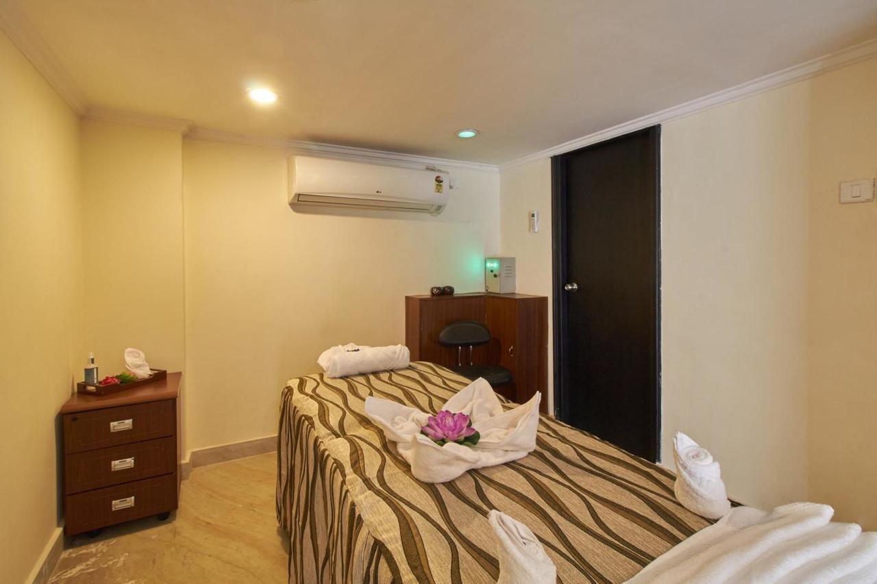 Royal Sarovar Portico Siliguri Buitenkant foto